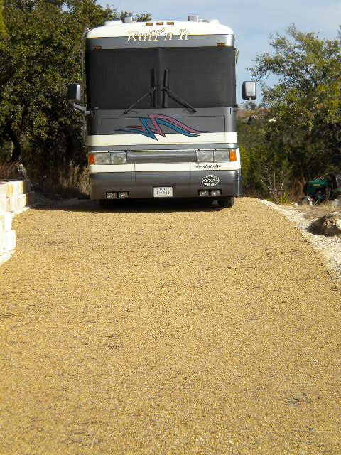 permeable gravel driveway, plastic grid driveway, permeable plastiv pavement, rv on a permeable driveway, rv on a pervious pavement, rv on truegrid permeable pavement, rv on truegrid permeable driveway,