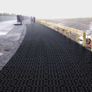 installlation process of pervious pavement, permeable pavement installation process, permeable parking lot, unfilled permeable plastic grid, unfilled truegrid permeable pavement, unfilled truegrid permeable pavement installation,