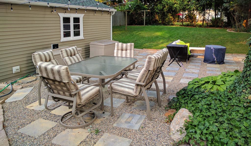 A Quick Guide To Permeable Paver Patios Truegrid Pavers - How To Make A Gravel And Paver Patio