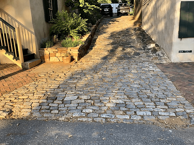 cobblestone driveway pavers
