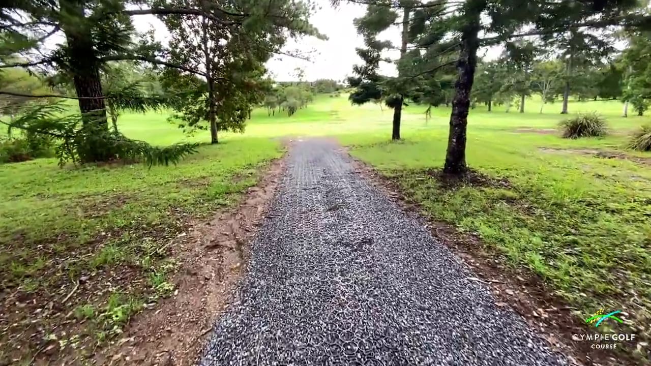 The Best Materials for Golf Cart Path Paving - TRUEGRID Pavers 完売品 GOLF ASPHALT その他