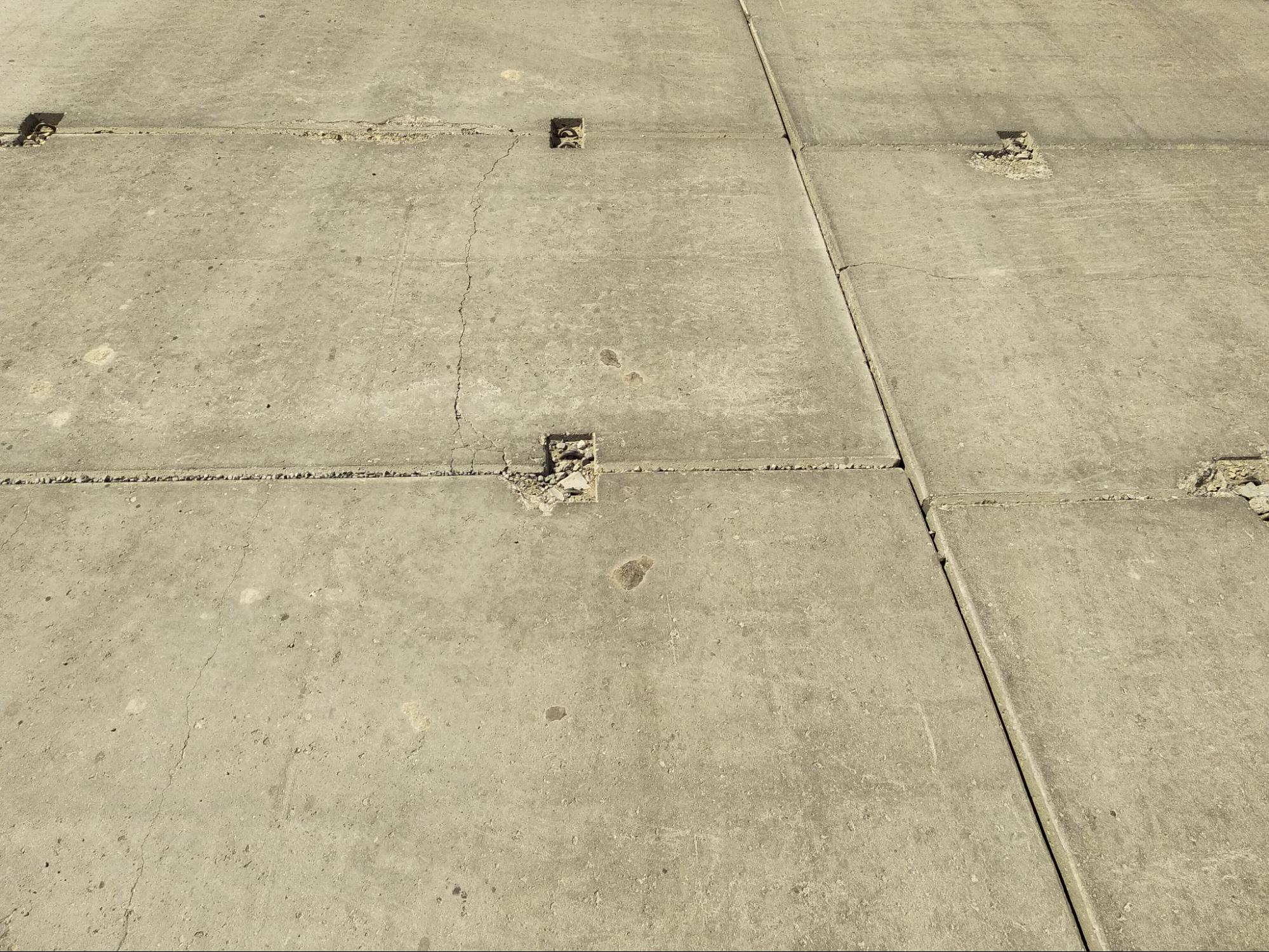 How Much Do Concrete Parking Lots Cost in 2023? TRUEGRID Pavers